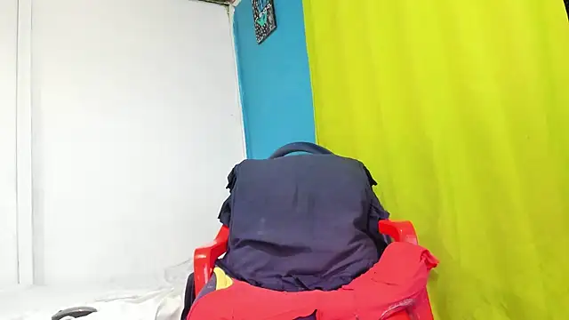 zackmontieel online show from March 21, 9:34 am