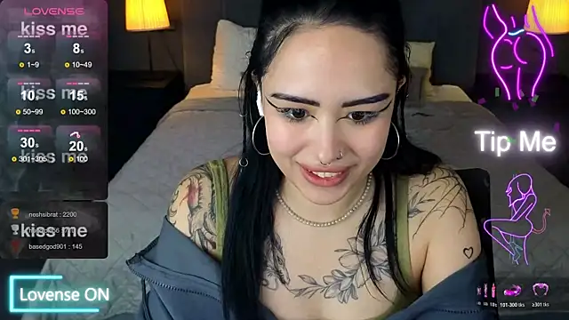 baby  kim online show from December 5, 8:01 am