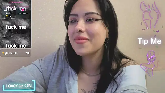 baby  kim online show from February 7, 7:06 pm