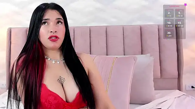 im nika  online show from January 31, 6:57 pm