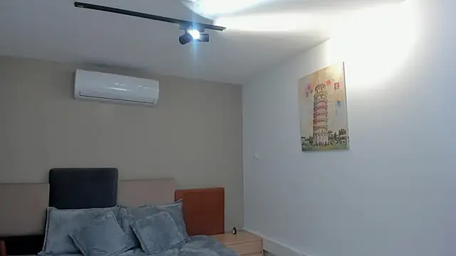 estrella bigboobs14 online show from March 10, 3:30 pm