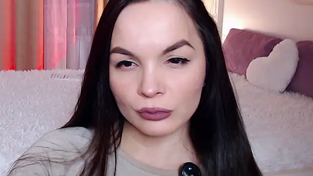 Avylew online show from December 16, 7:41 pm