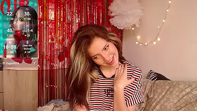 Snapshot of cherrybom969 chatting on December 13, 10:02 pm cherrybom969 online show from December 13, 10:02 pm