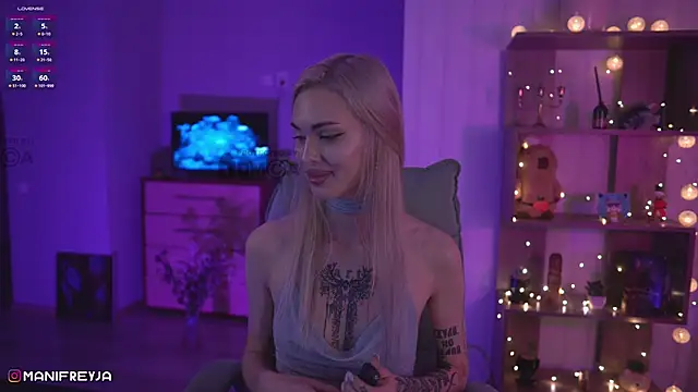 ManiFreyja online show from January 19, 1:00 am