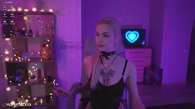 ManiFreyja online show from February 10, 6:56 pm