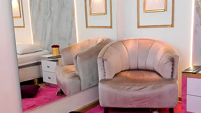 AmandaMartinez  online show from March 3, 6:22 pm