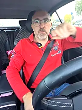 Snapshot of Crosss-23cm chatting on October 30, 7:21 am Crosss-23cm online show from October 30, 7:21 am