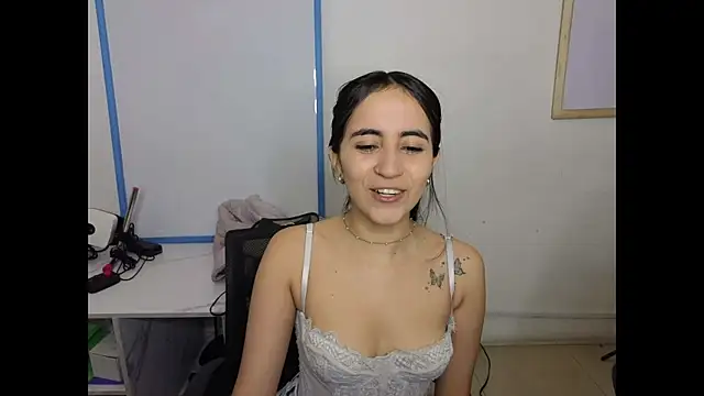 Mia Fischer online show from January 6, 1:26 pm