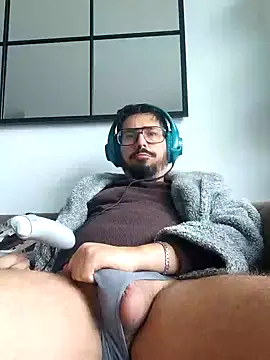 cricrimsBarcelona online show from December 6, 10:05 am