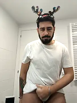 cricrimsBarcelona online show from December 22, 4:06 pm