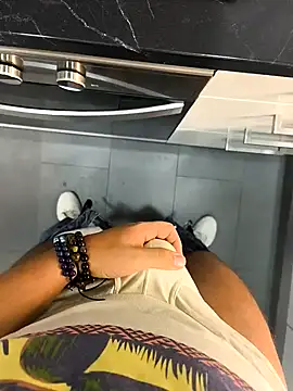 cricrimsBarcelona online show from October 10, 6:23 am