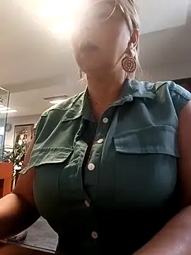 andre soto  online show from March 21, 3:48 pm