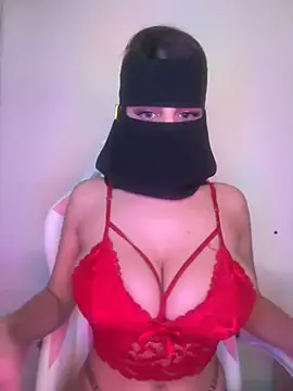 shanelle0 online show from February 13, 2:23 am