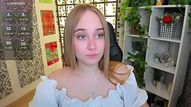 LianaBright online show from March 5, 5:50 am