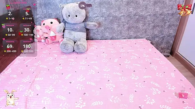  ANNACHAN  online show from December 7, 9:44 pm