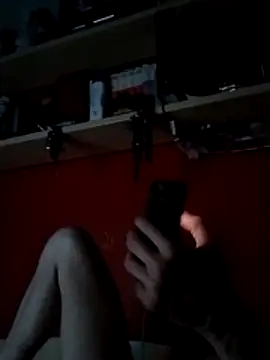 Snapshot of chavito2223 chatting on June 2, 12:56 am chavito2223 online show from June 2, 12:56 am