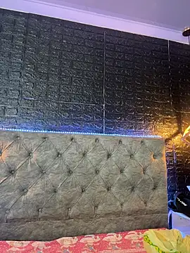 Paloma  LS online show from February 3, 9:09 pm