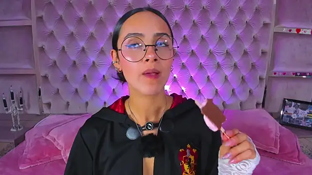 Harii 02 online show from October 21, 7:58 pm