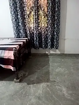 EeshaBhabi online show from April 2, 8:12 am