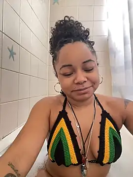 ChloeRebel online show from January 3, 1:47 pm