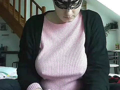 Snapshot of Lauzo21 chatting on March 14, 12:07 pm Lauzo21 online show from March 14, 12:07 pm