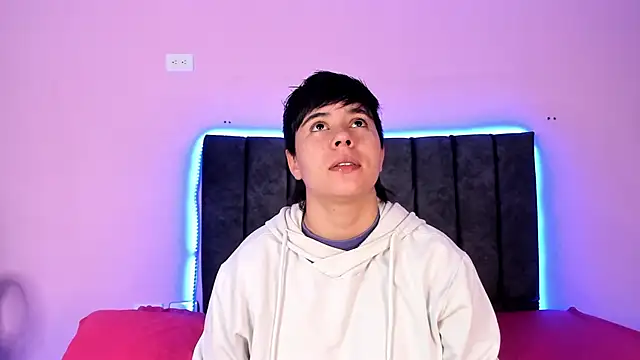 AbbySmiitth  online show from February 7, 12:28 pm