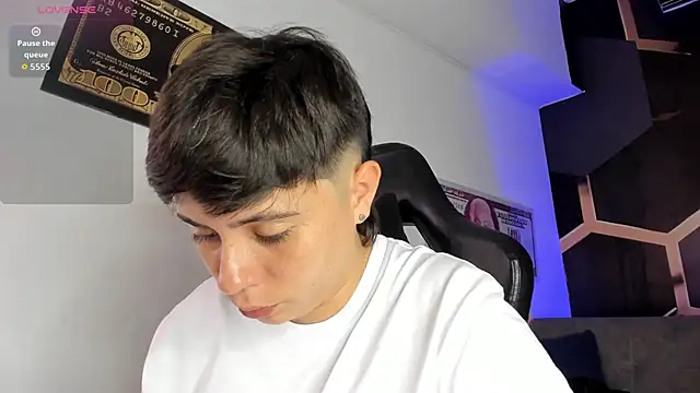 AbbySmiitth  online show from November 2, 5:37 pm