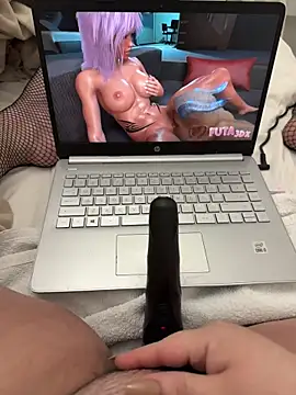 yourcutesarah online show from December 3, 7:38 am