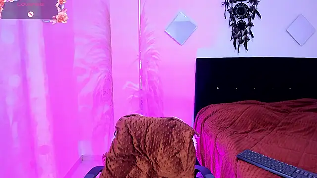 Snapshot of Hannahoney_ chatting on March 4, 11:40 am Hannahoney  online show from March 4, 11:40 am