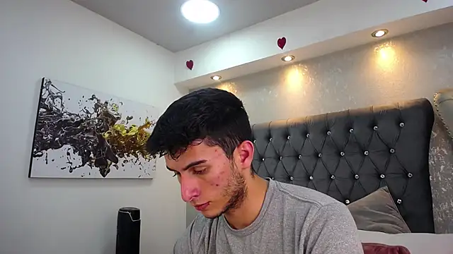 Snapshot of MrWilliseo chatting on March 17, 10:38 pm MrWilliseo online show from March 17, 10:38 pm