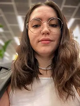 meow girl online show from December 2, 9:25 am