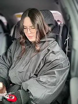 Snapshot of meow_girl chatting on February 4, 7:58 am meow girl online show from February 4, 7:58 am