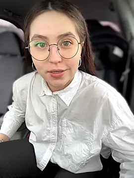 Snapshot of meow_girl chatting on February 28, 11:00 am meow girl online show from February 28, 11:00 am