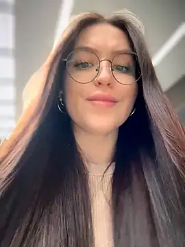 meow girl online show from April 18, 11:47 am