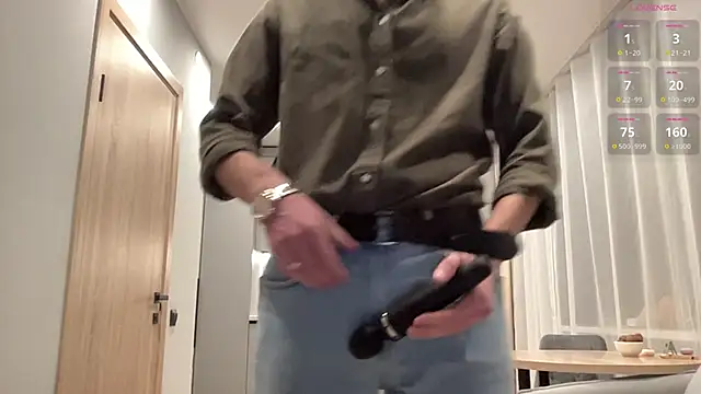 cute mark online show from November 9, 6:39 pm