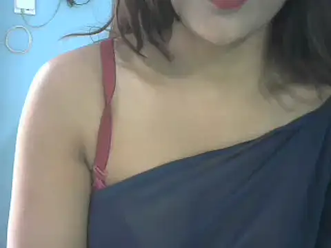 Snapshot of Nehasingh2024 chatting on February 18, 5:53 am Nehasingh2024 online show from February 18, 5:53 am