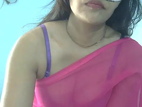 Nehasingh2024 online show from March 17, 7:44 am