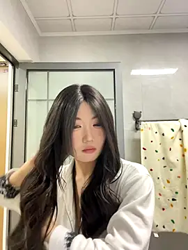 Snapshot of xyebobs chatting on December 19, 12:56 pm xyebobs online show from December 19, 12:56 pm