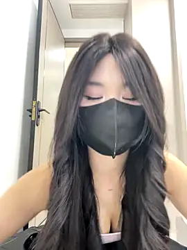 Snapshot of xyebobs chatting on December 21, 1:40 pm xyebobs online show from December 21, 1:40 pm