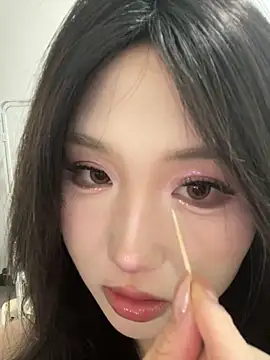 xyebobs online show from March 12, 4:35 pm