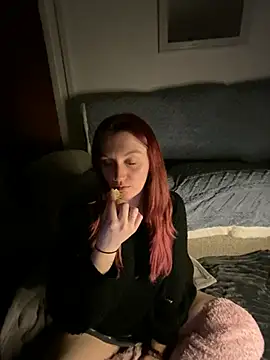 Stoner BarbieXX online show from January 25, 10:50 pm