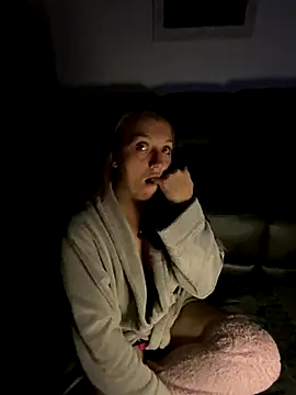 Stoner BarbieXX online show from September 29, 9:41 pm