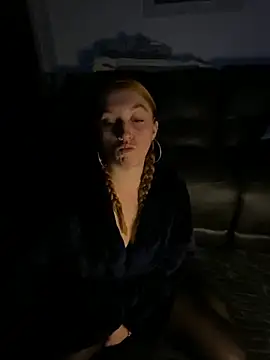 Stoner BarbieXX online show from November 19, 10:32 pm