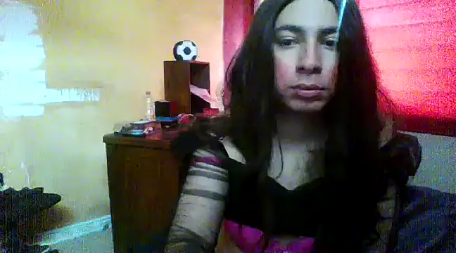 Snapshot of Yasmin_Paez99 chatting on January 12, 8:03 pm Yasmin Paez99 online show from January 12, 8:03 pm