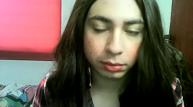 Snapshot of Yasmin_Paez99 chatting on January 18, 3:49 pm Yasmin Paez99 online show from January 18, 3:49 pm
