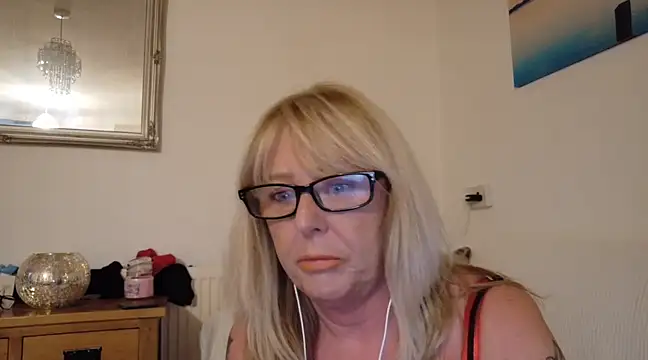 Miss-Cx online show from February 6, 5:19 pm