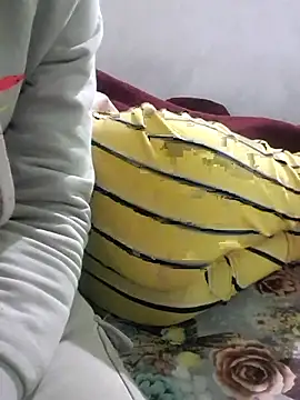 nouramaroc online show from February 20, 11:10 pm