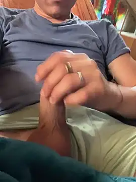 Snapshot of tripexnte chatting on February 24, 8:36 pm tripexnte online show from February 24, 8:36 pm