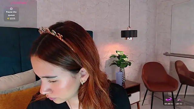 AdeleAndersonn online show from December 2, 7:53 pm