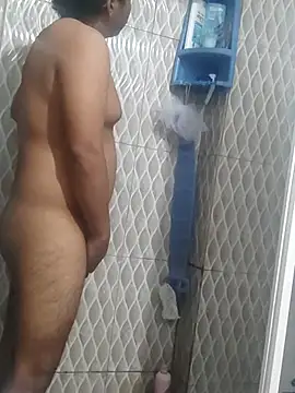 Snapshot of Tu_papi_69_ chatting on February 16, 4:41 am Tu papi 69 online show from February 16, 4:41 am